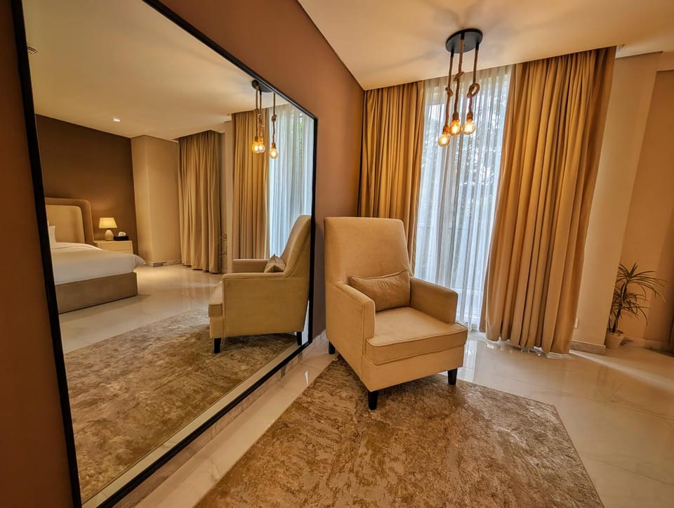 Lahore Gulberg Central - One-Bedroom Premium Apartment Apartment in Lahore