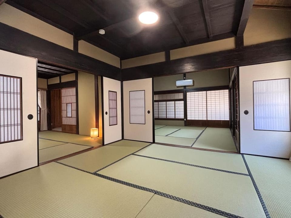 ペットと泊まれる古民家宿 風音 Private rental house Kazaoto House in Japan