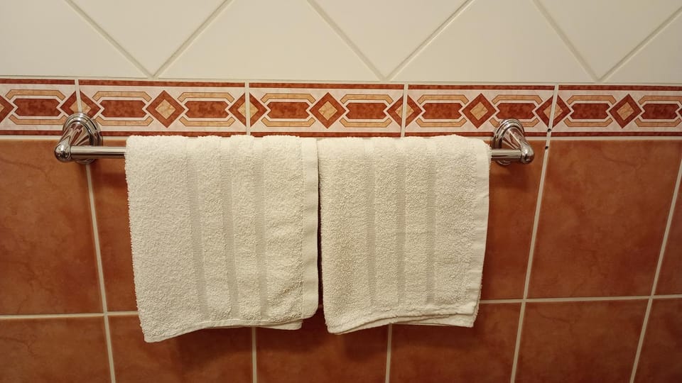 Bathroom, towels