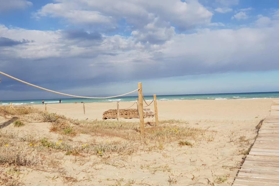 Mediterranean Apartment with WIFI Apartment in Canet d'en Berenguer