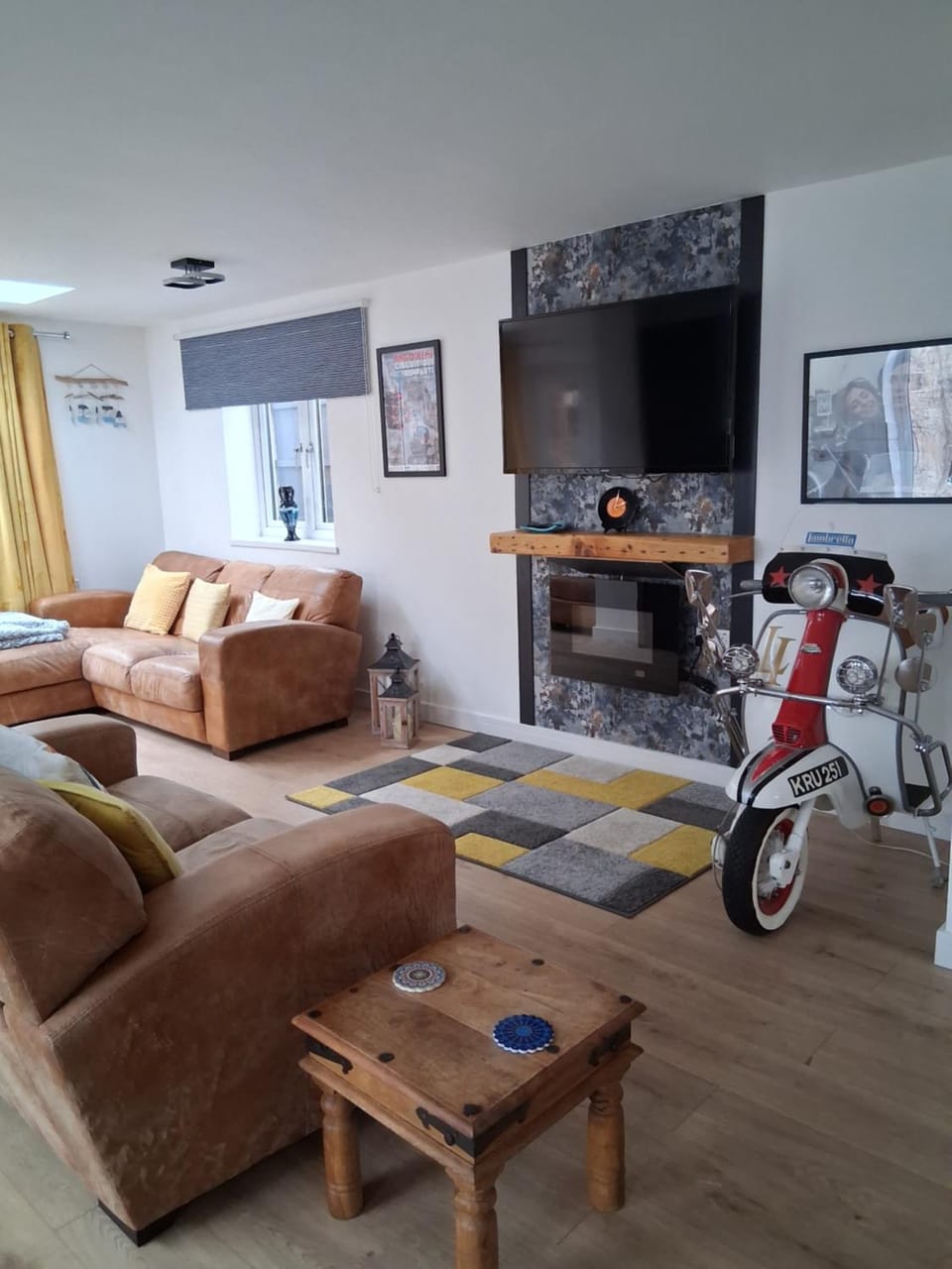 Secret Bungalow House in Warsop