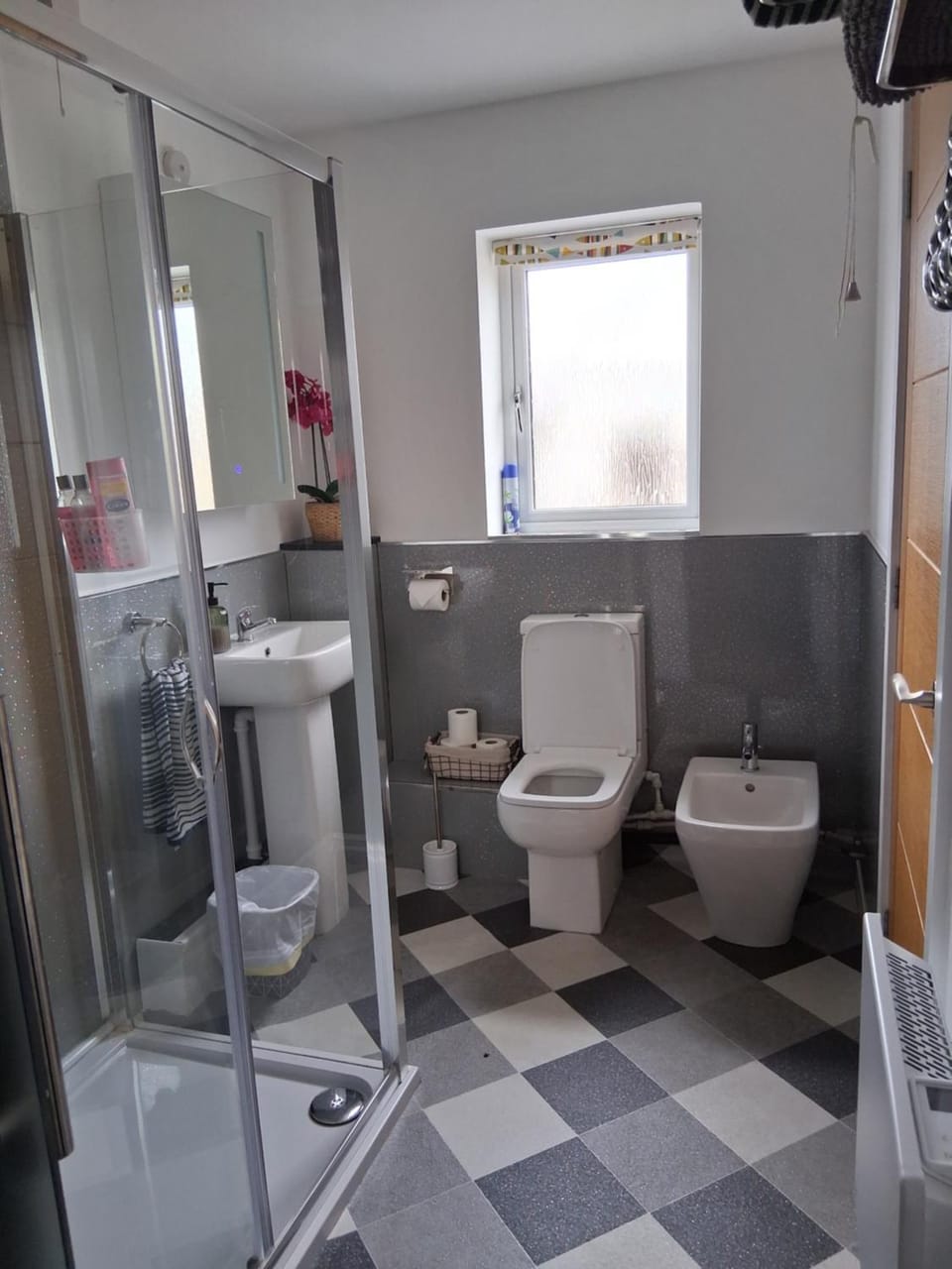 Secret Bungalow House in Warsop