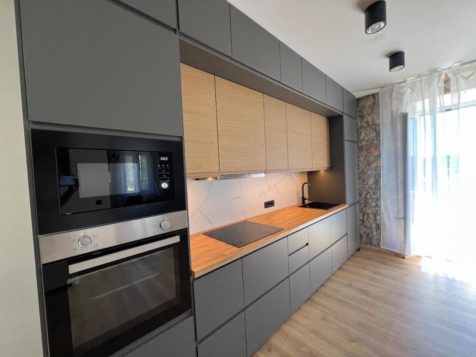 Heart of Vis Retreat Apartment in Komiža