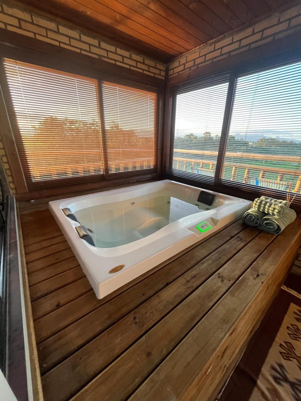 Luz de Arcturus, Chalé com jacuzzi aquecida Chalet in Imbituba