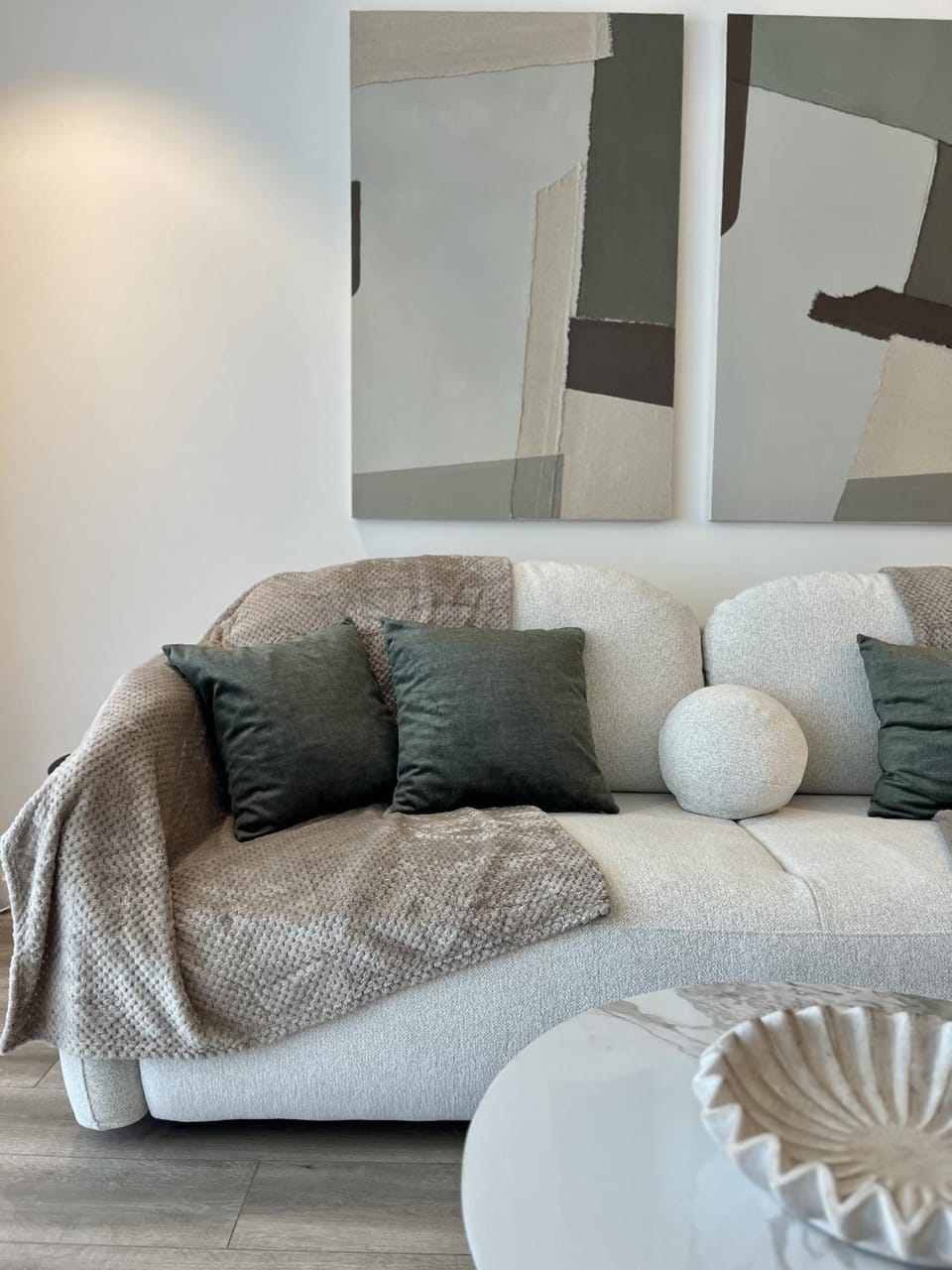 Communal lounge/ TV room, Living room