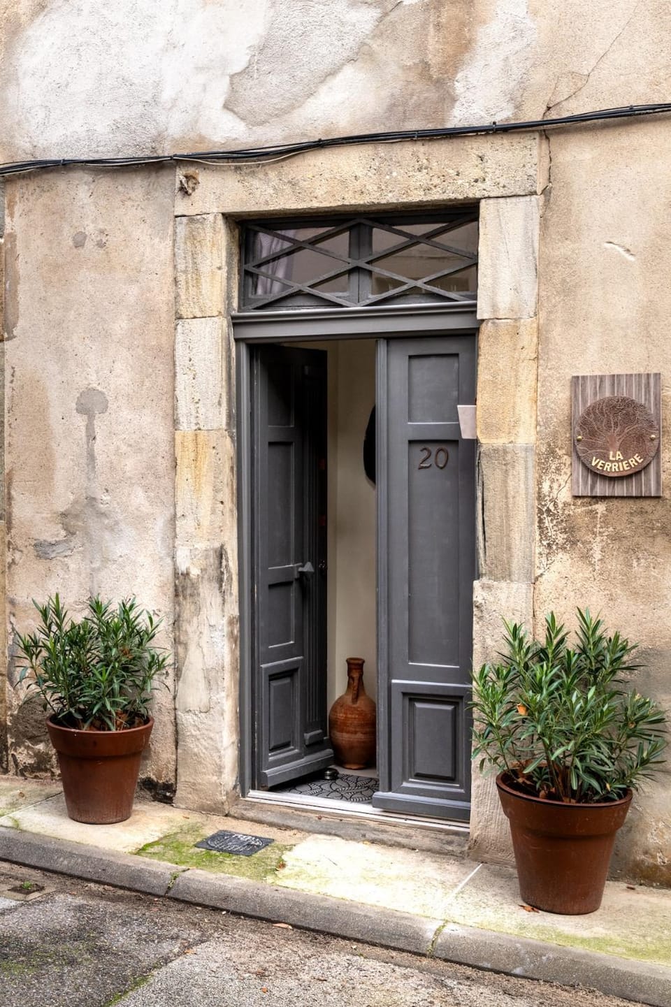 Facade/entrance