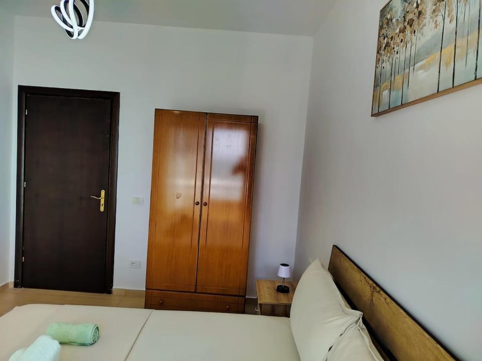 Bed, Bedroom, wardrobe