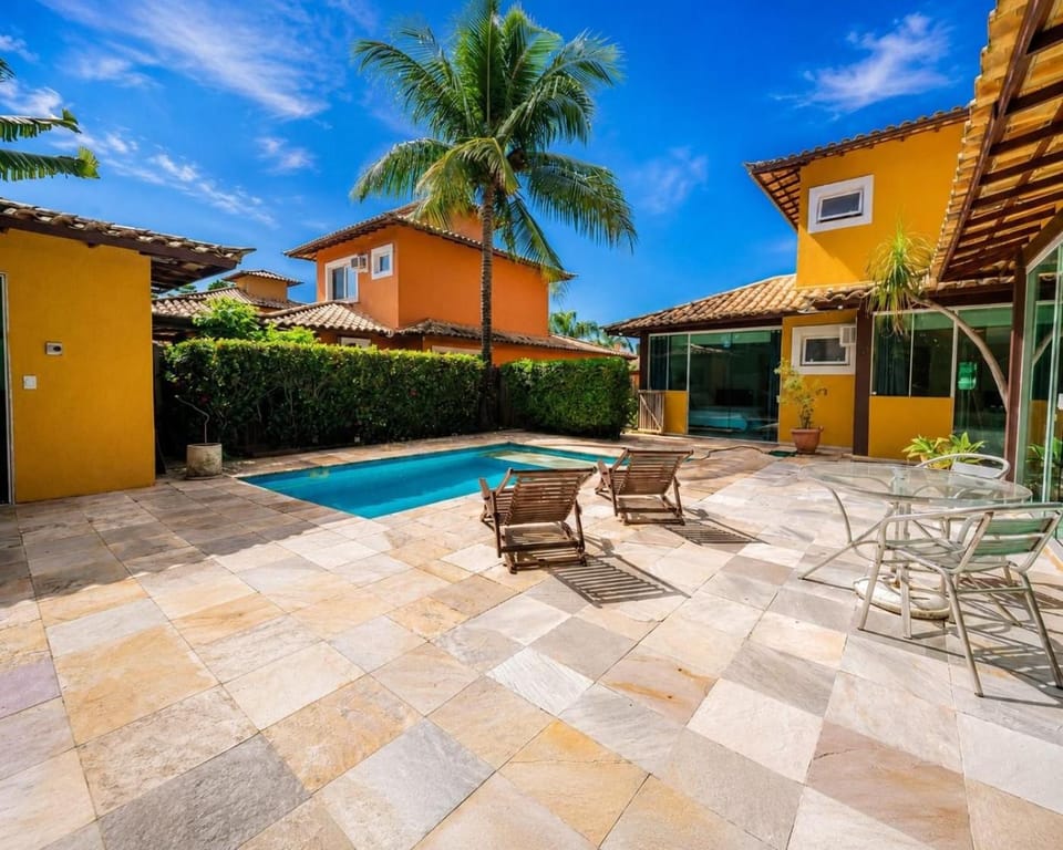 BZ23 House with 5 suites, 600 meters from Rua das Pedras House in Armacao dos Buzios