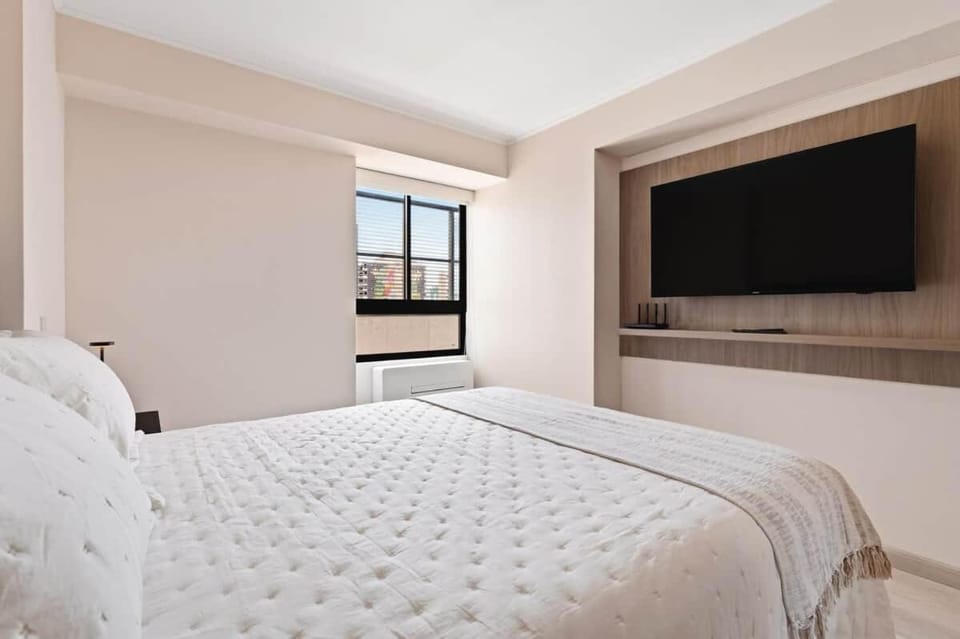 1 dorm. + Escritorio · A/C · Piscina · Recep. 24 h Apartment in Miraflores