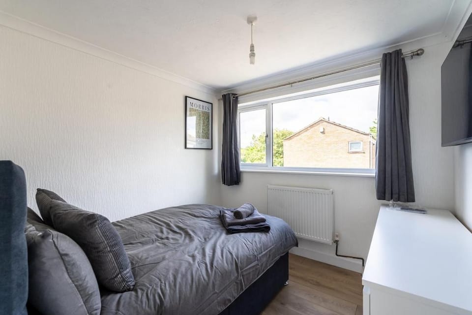 Luxurious 4 bedroom in Milton Keynes House in Milton Keynes