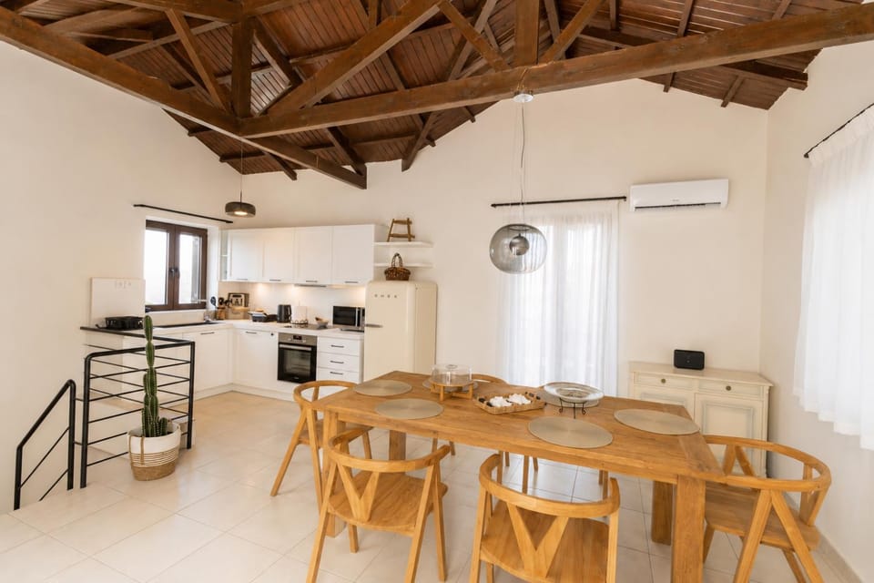 Villa Metochi House in Argolis, Greece