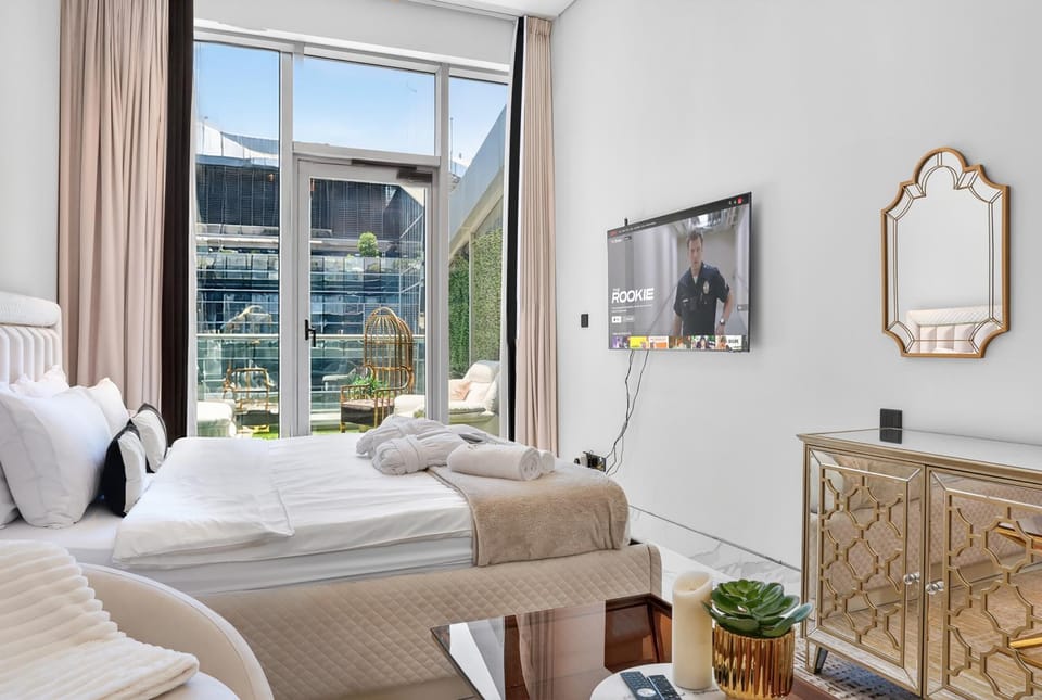 J ONE Business Bay - Luxury Studio - PNB Living Apartment in Dubai