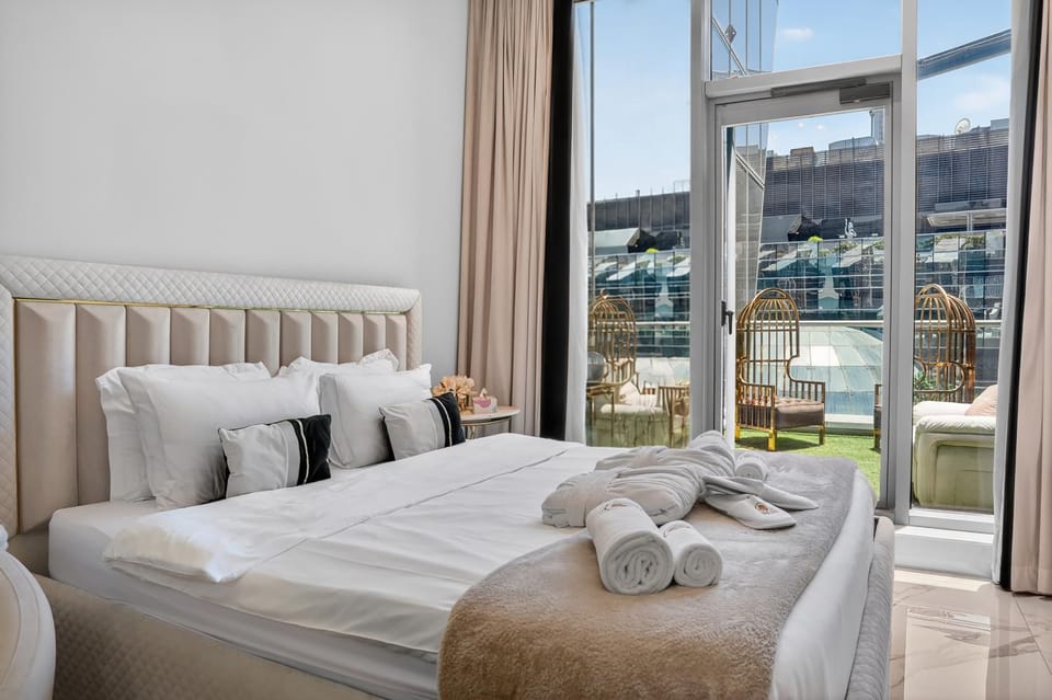 J ONE Business Bay - Luxury Studio - PNB Living Apartment in Dubai