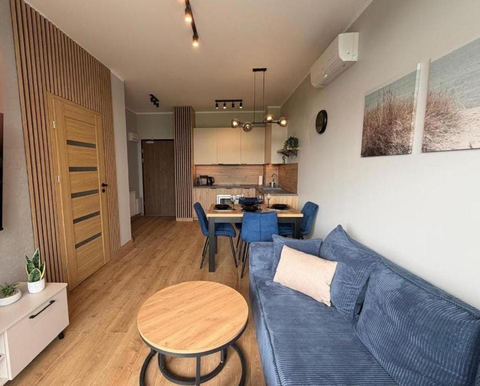 Apartament Lazurowy PRESTIGE APARTMENTS z basenem150 m od plaży Apartment in West Pomeranian Voivodeship, Poland