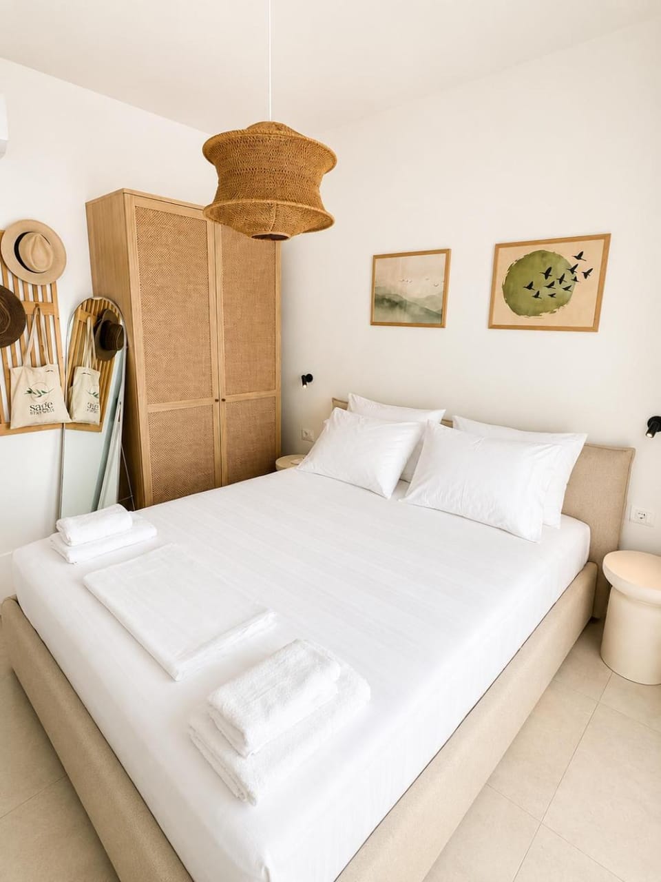 Bed, Photo of the whole room, Bedroom, towels, wardrobe