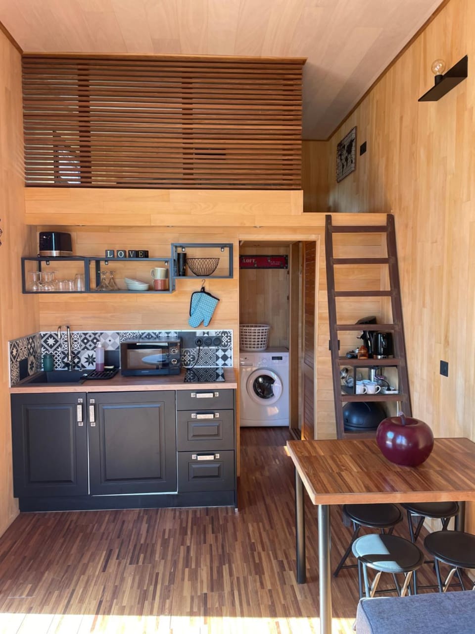 Maison love avec jacuzzi House in Corsica
