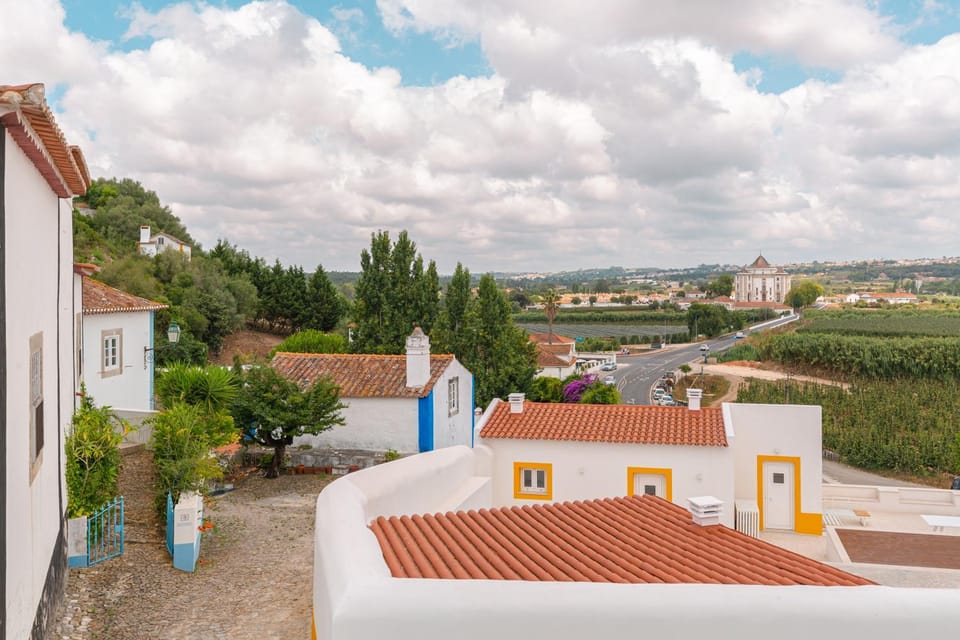 Retiro do Livro House in Óbidos