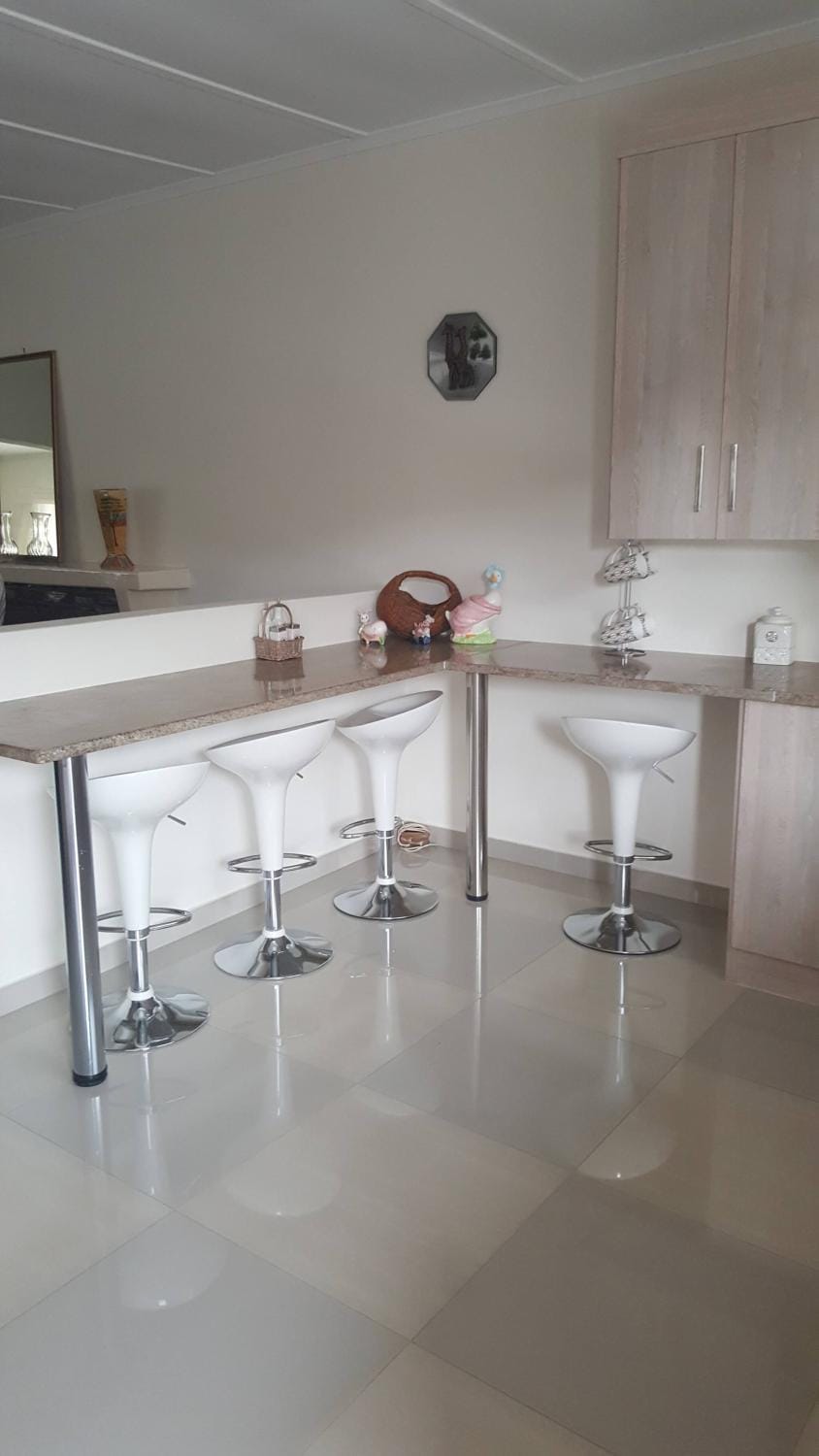 Spacious 4 Bedroom House in Bulawayo Privacy Comfort Await House in Zimbabwe