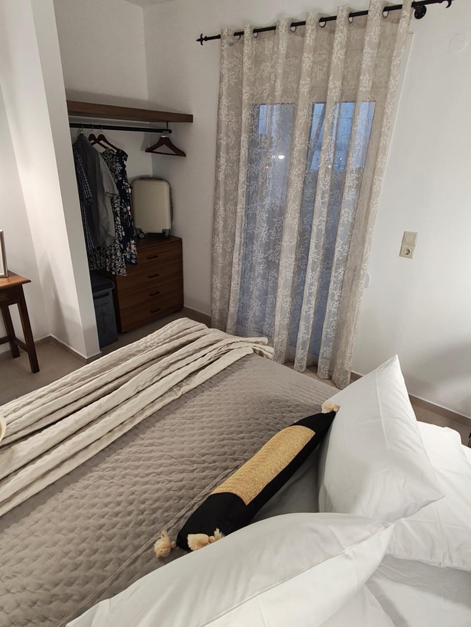 Bed, wardrobe