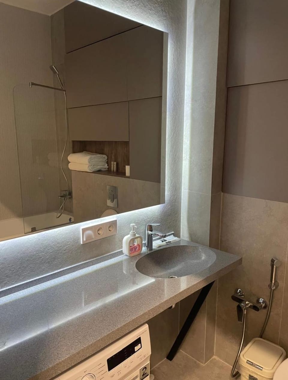 Bathroom, Bath