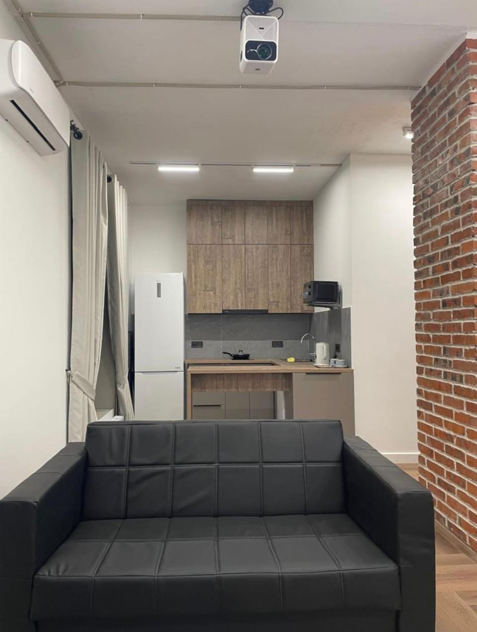 Kitchen or kitchenette, Living room, Seating area