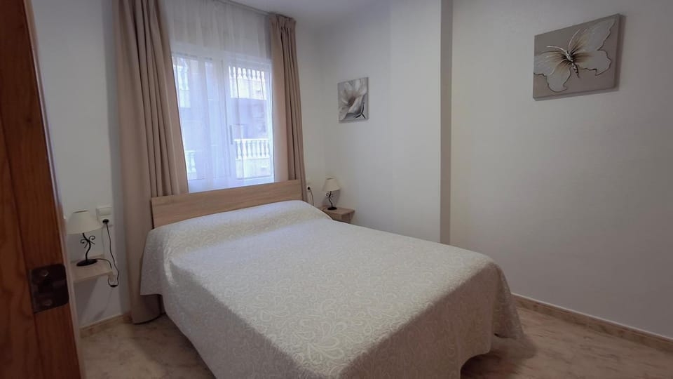 Beachside Oasis San Pascual - 300m to Los Locos Beach Apartment in Torrevieja