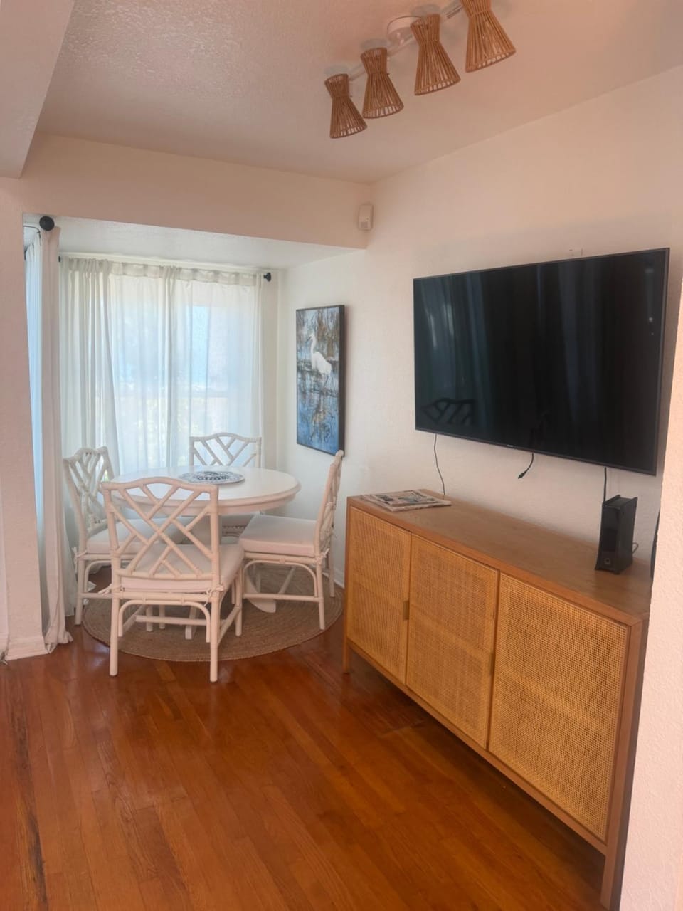 Bungalow by the sea House in Sunset Beach