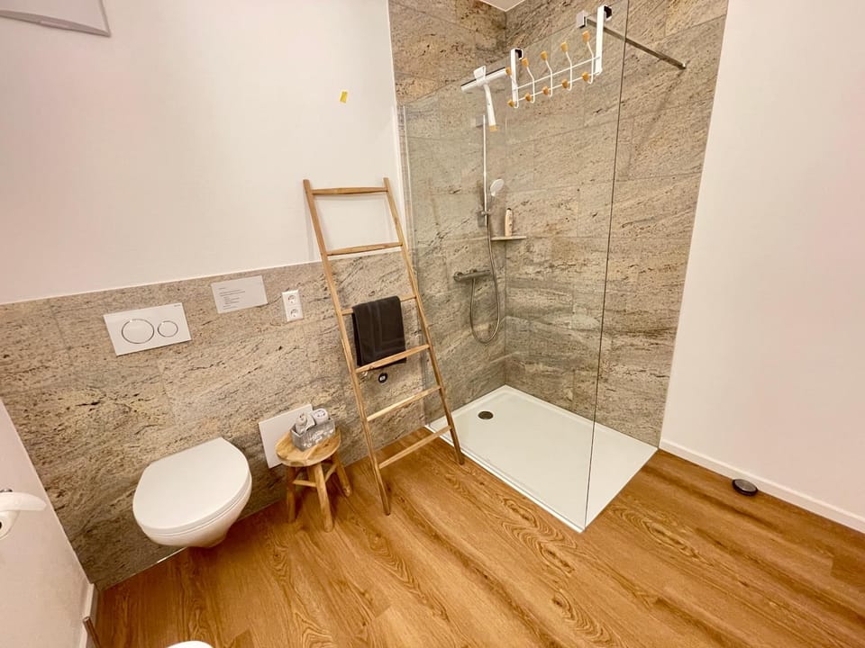 Apfelchalet Mirabell -Neubau Chalet, Natur, Alpenblick, Wallbox, Messe und See nah, Ruhe in ländlicher Umgebung Apartment in Friedrichshafen