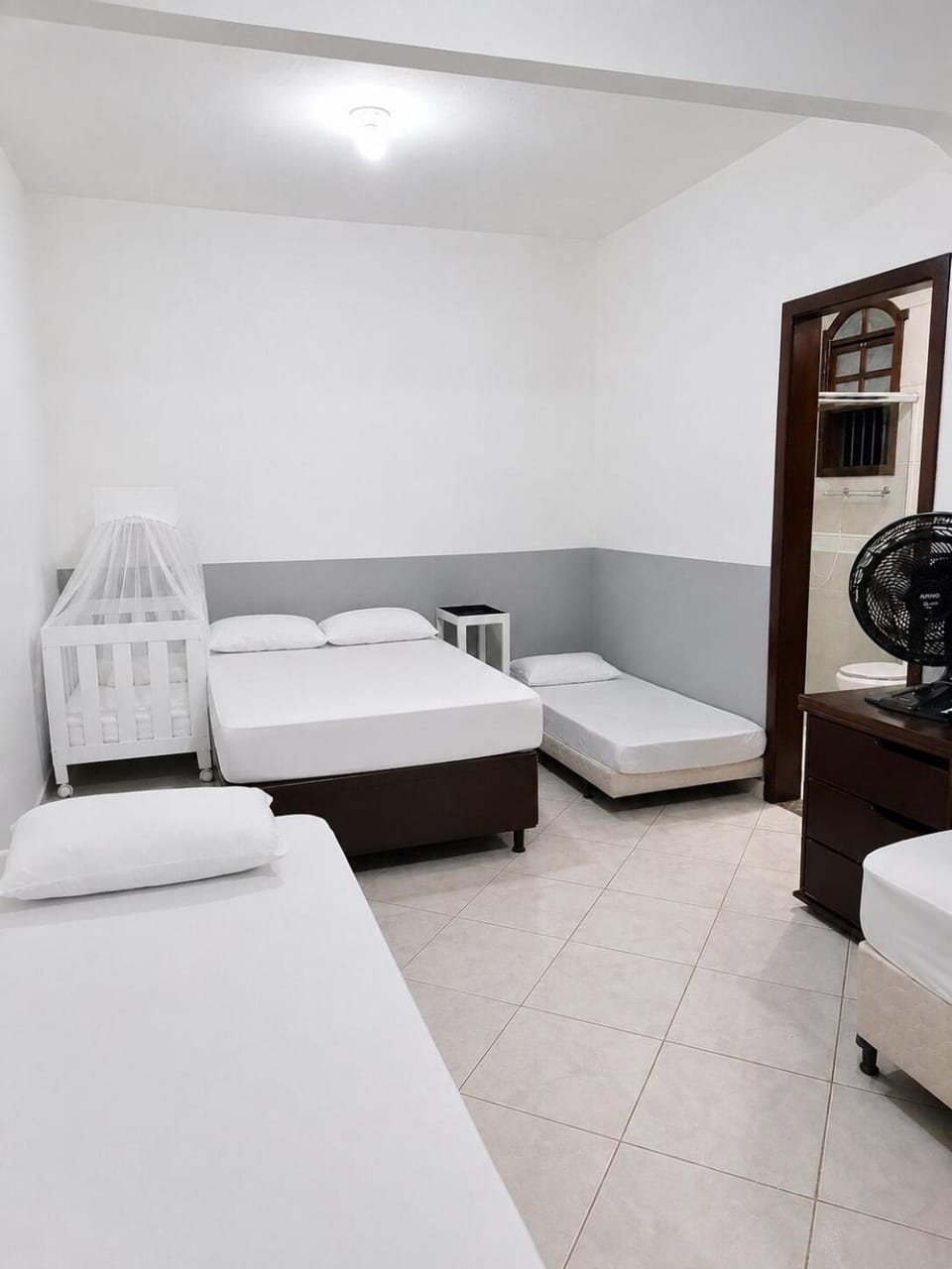 Casa com um Quarto grande na Região da Pampulha Ufmg Una House in Belo Horizonte