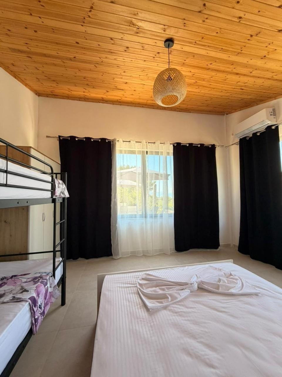 Bed, Photo of the whole room, Bedroom, towels, wardrobe