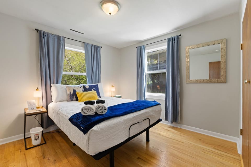 Bed, Bedroom
