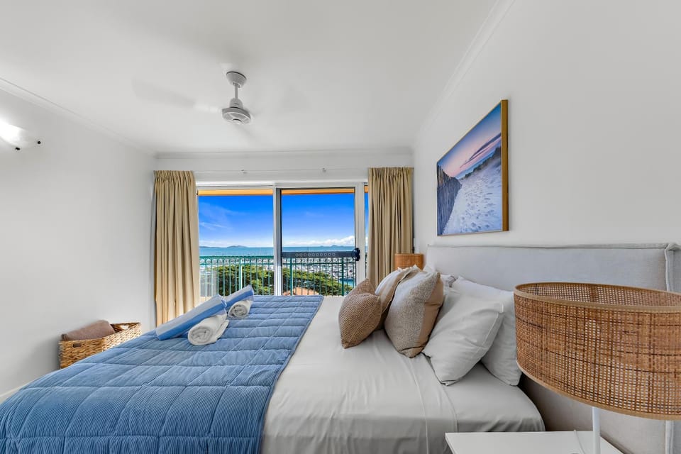 Bed, Natural landscape, Bedroom