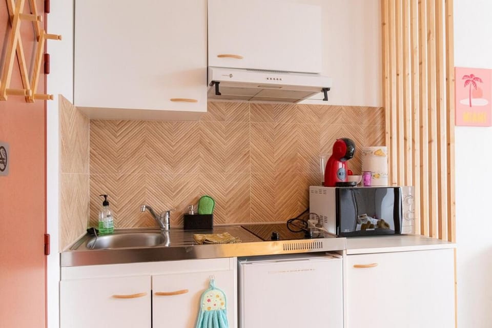 Studio Center Futuroscope Free parking WiFi Apartment in Nouvelle-Aquitaine
