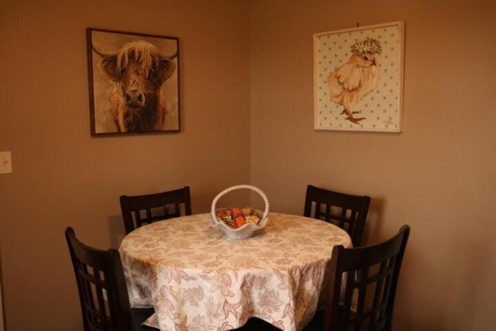 Windy Ridge Escape Mountaintop Views Sleeps 6 House in Arkansas