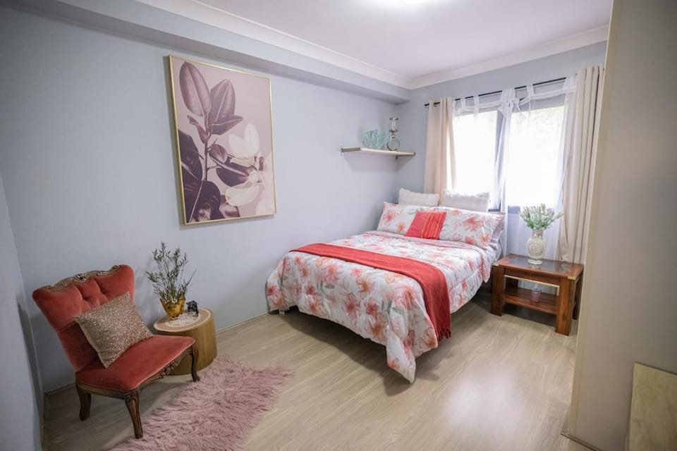 Stylish Homebush Stay, Balcony, Parking, Sleeps 6 Apartment in Sydney