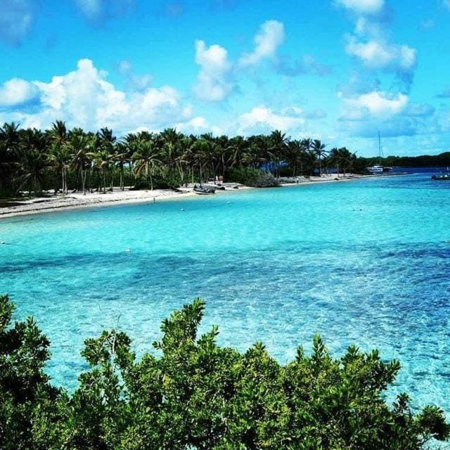 Tianna Blue Paradise T2 de standing, bord de mer Apartment in Sainte-Anne