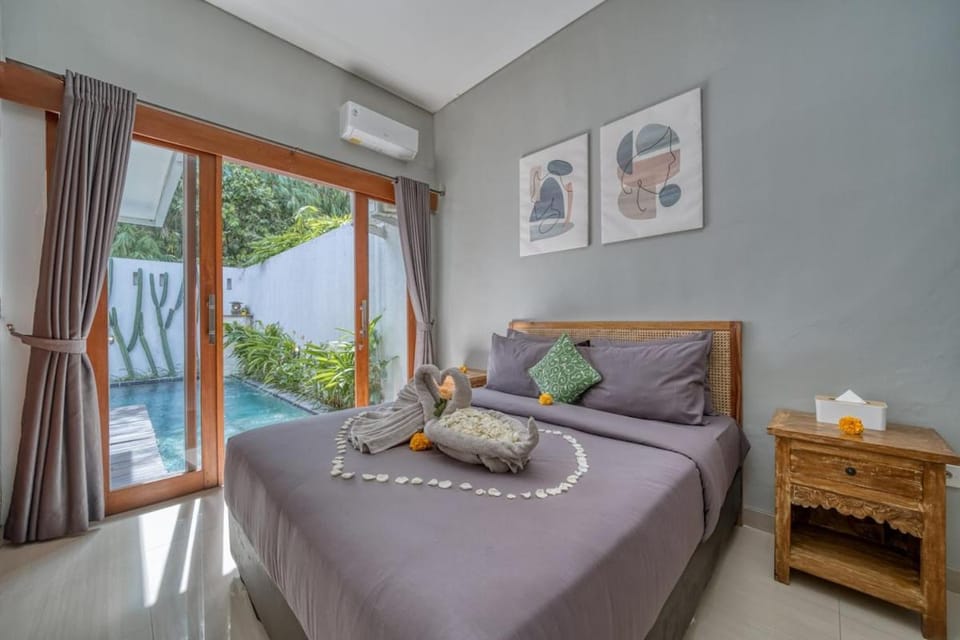Serene 2bd Villa in Canggu Private Pool Hideaway Villa in North Kuta