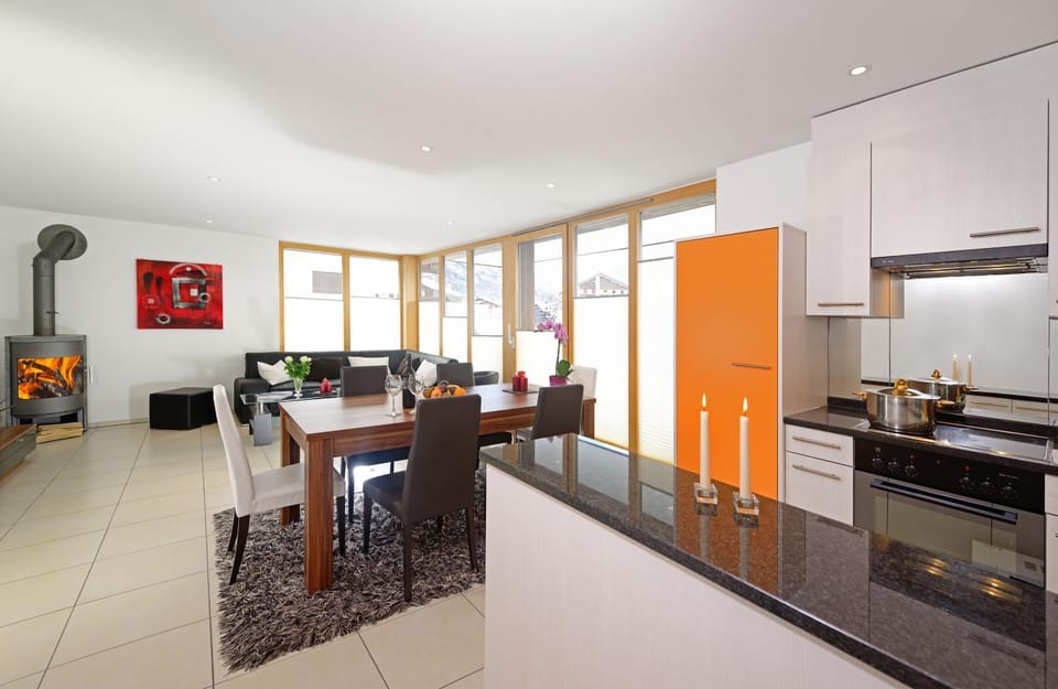 Kitchen or kitchenette, Living room, Dining area