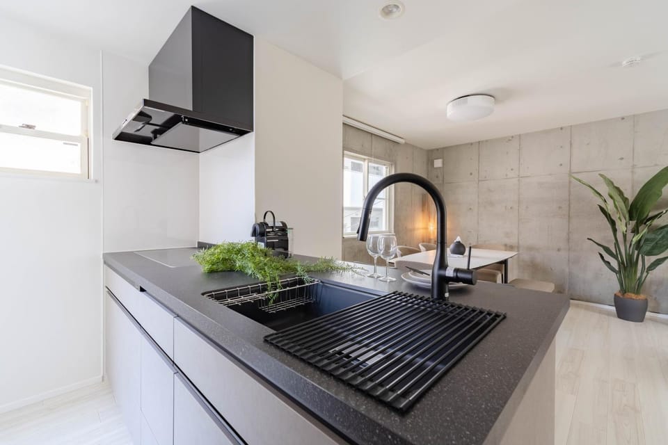 Kitchen or kitchenette, kitchen, kitchen