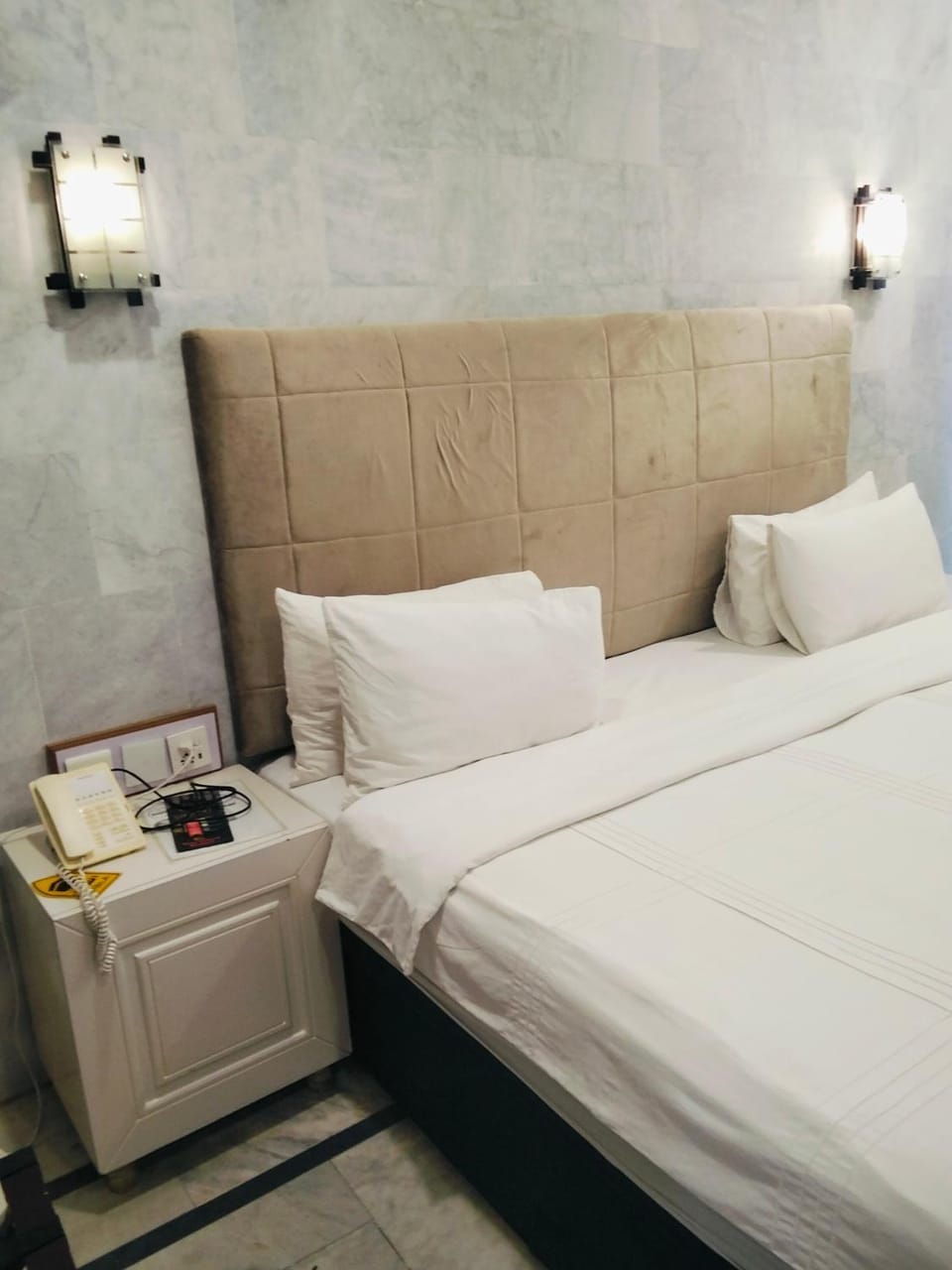 Queen Mary Palace Bed and Breakfast in Sindh