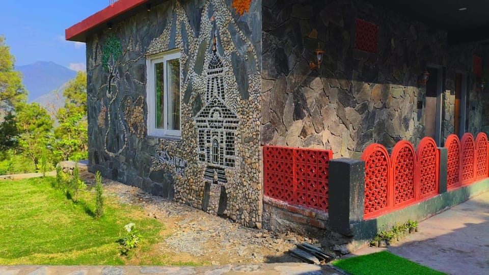 The Stone Hamlet Retreat Nature lodge in Uttarakhand