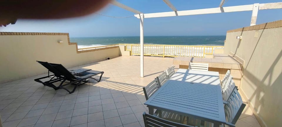 Club 10 Management Apartment in Dolphin Coast