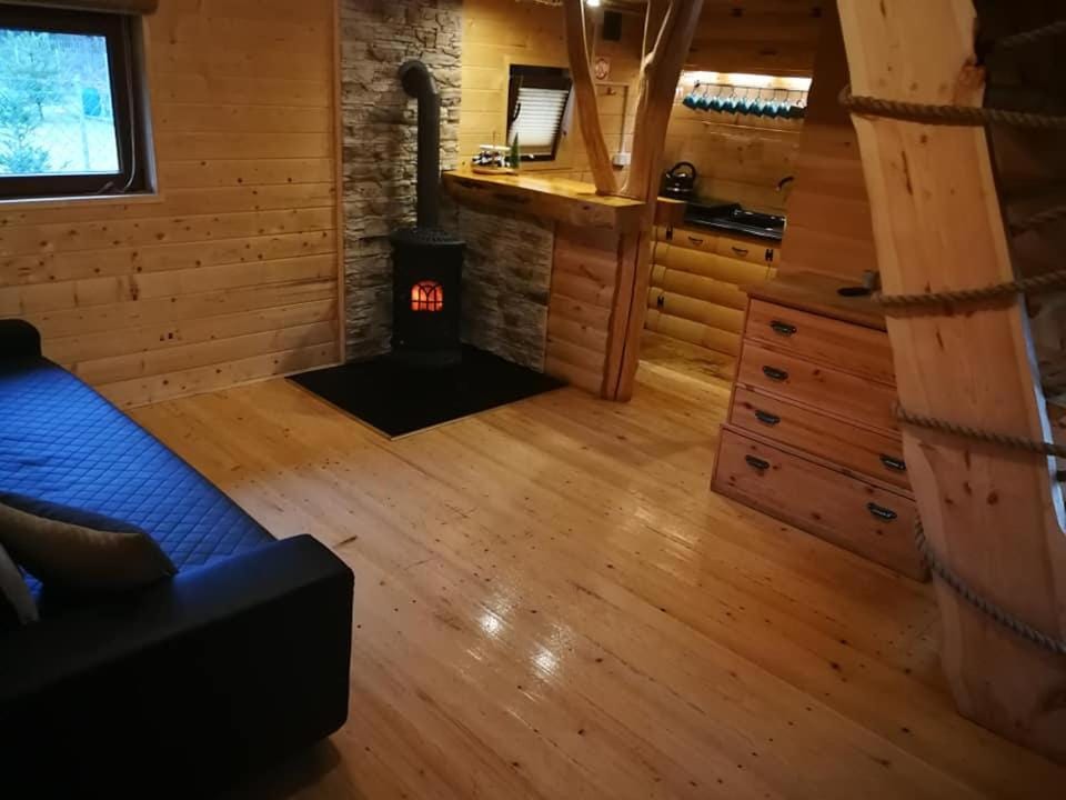 Kitchen or kitchenette, Living room, Seating area