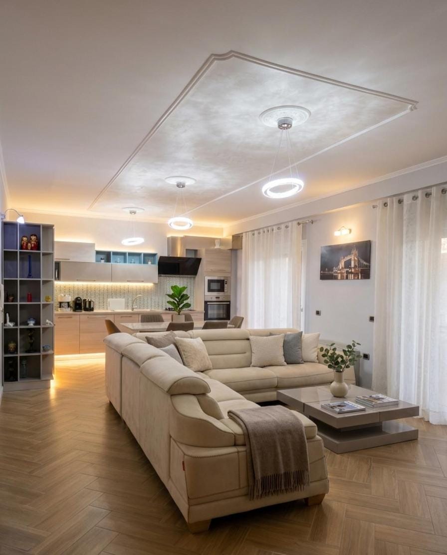 Ledy Penthouse Apartment in Vlorë