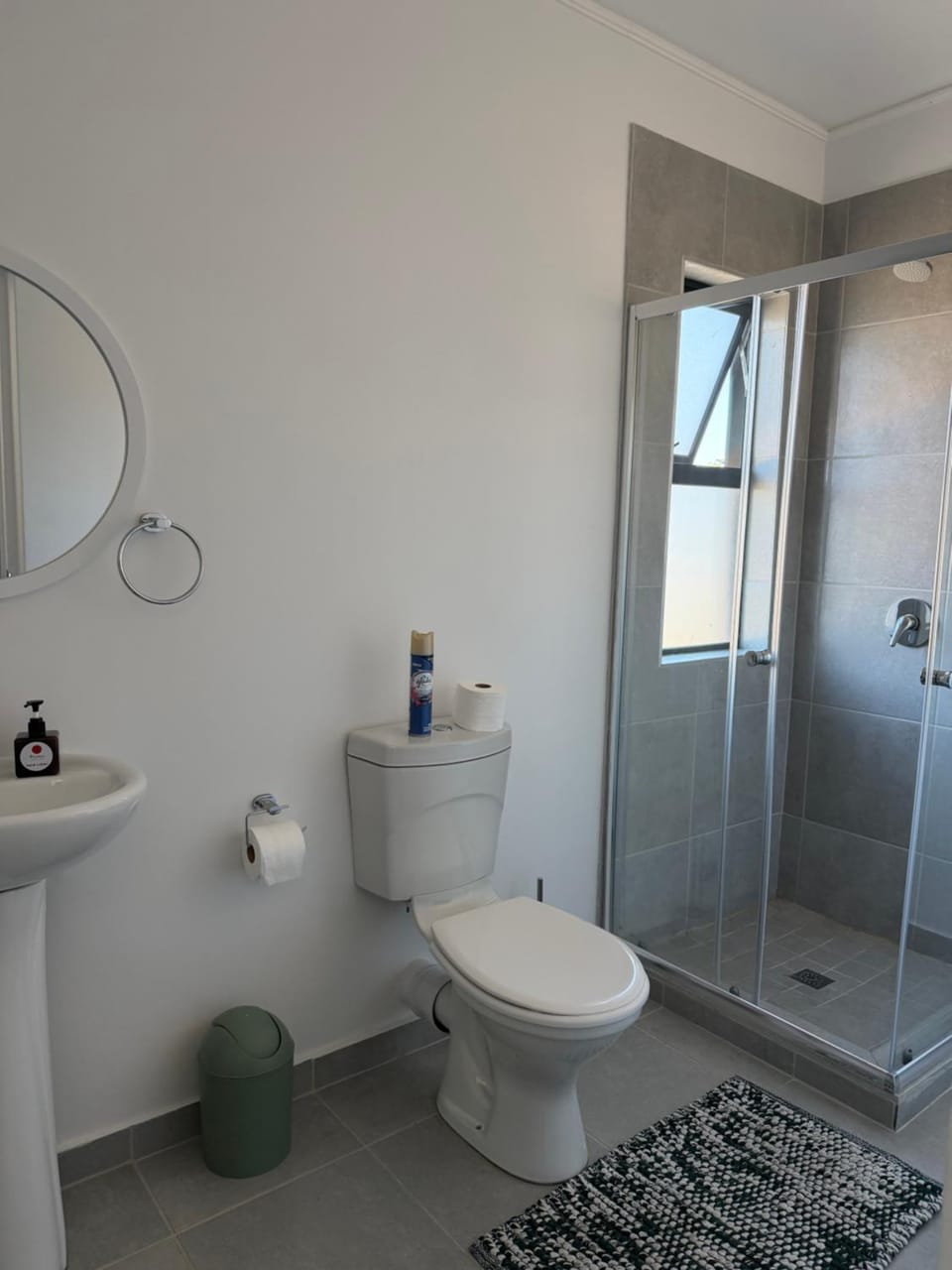 Ballito Modern Nest Apartment in Dolphin Coast