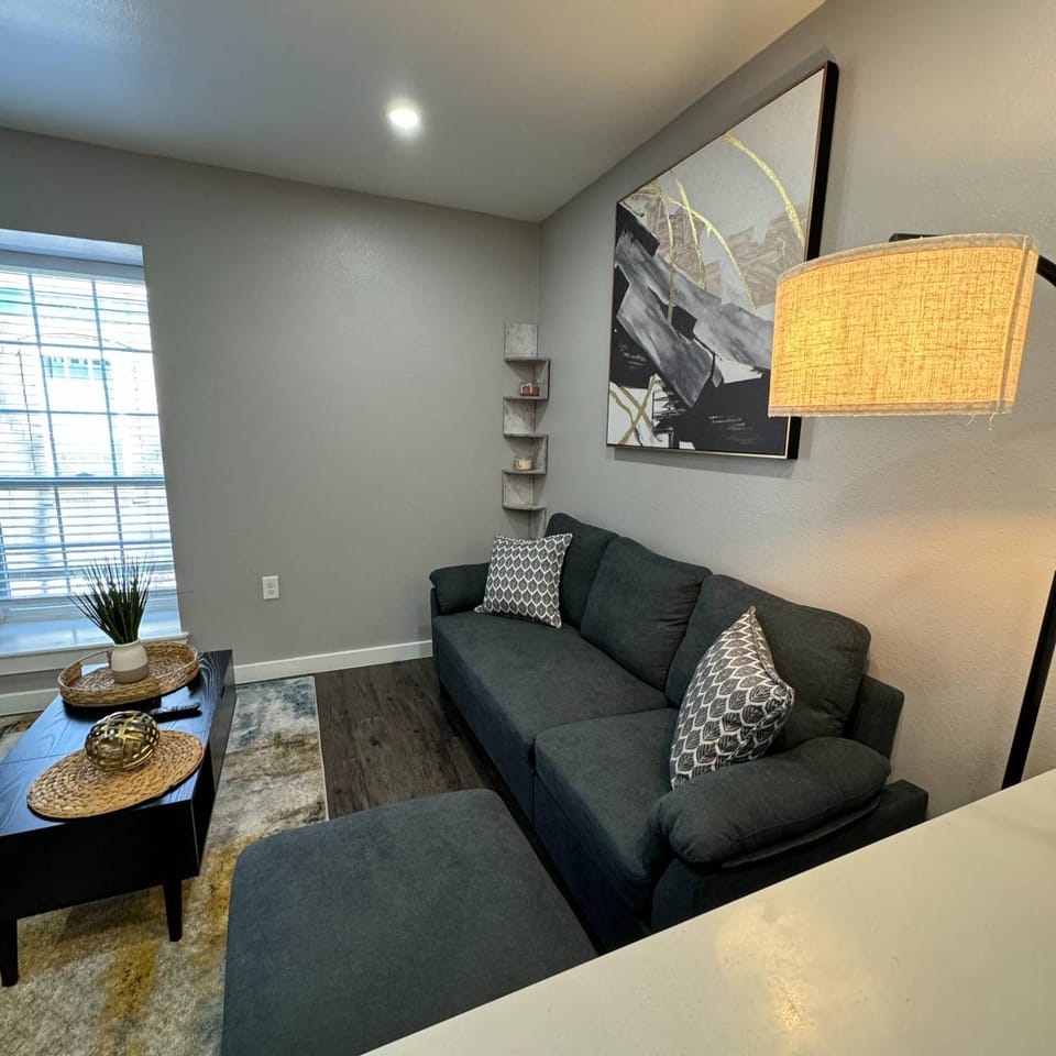 JN Dallas H3 Apartment in Dallas