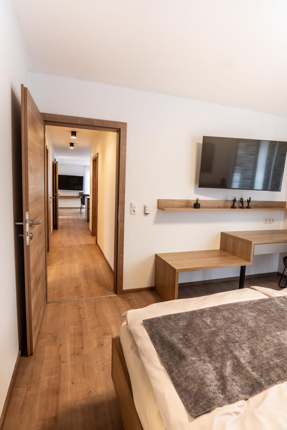 TV and multimedia, Bedroom
