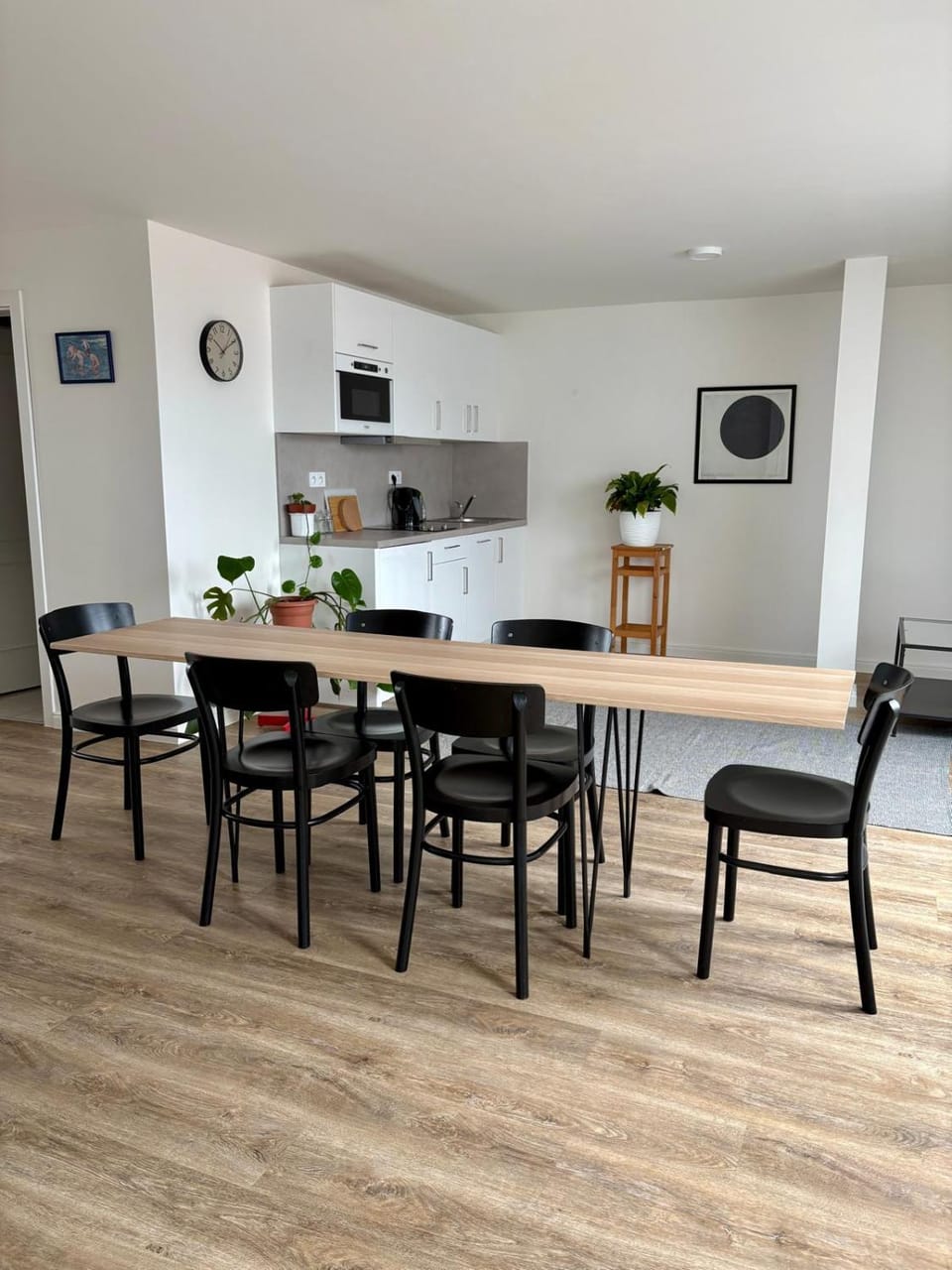 Living room, Dining area
