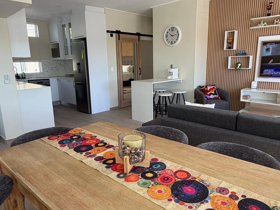 York Mews Signature stay Stadium views Apartment in Cape Town