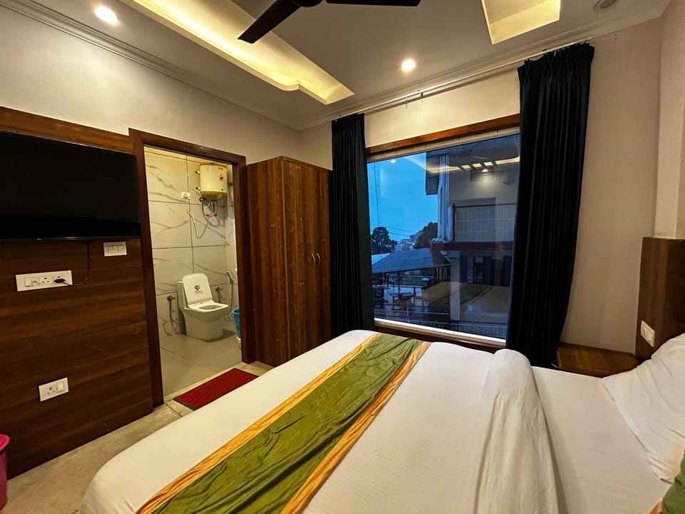 zox dharamshala Hotel in Punjab, India